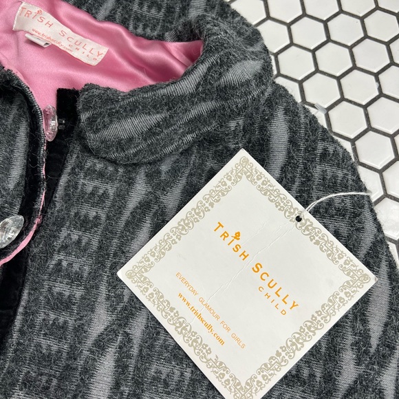 Nwt Trish scully child cape size large - Picture 7 of 7